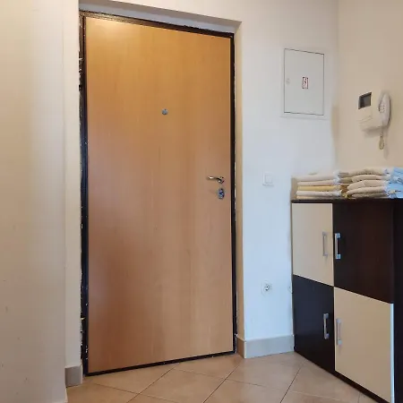 Angela Apartment *