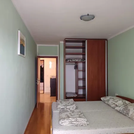 Angela Apartment *